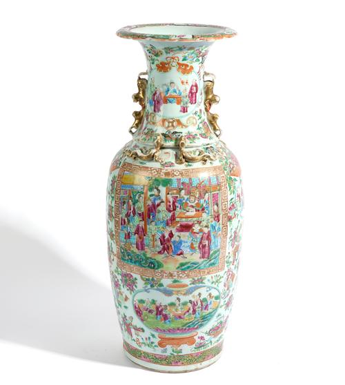 A LARGE CANTON FAMILLE-ROSE BALUSTER VASE