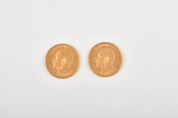 TWO GEORGE V HALF SOVEREIGNS, BOTH 1913 (2)