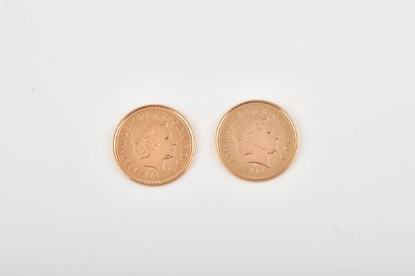 TWO ELIZABETH 11 HALF SOVEREIGNS, 2002 AND 2005 (2)