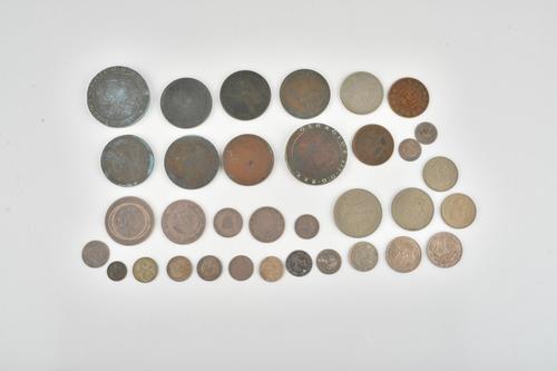 A GROUP OF BRITISH AND FOREIGN COINS (QTY)