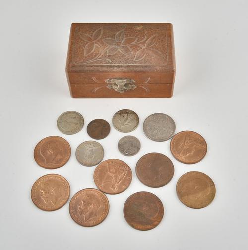 FOURTEEN BRITISH AND FOREIGN COINS (14)