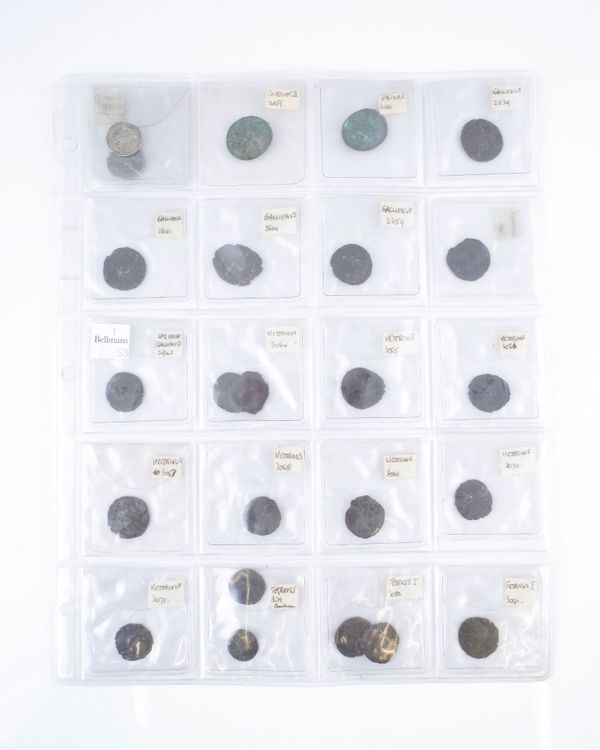 A GROUP OF ROMAN COINS (QTY)