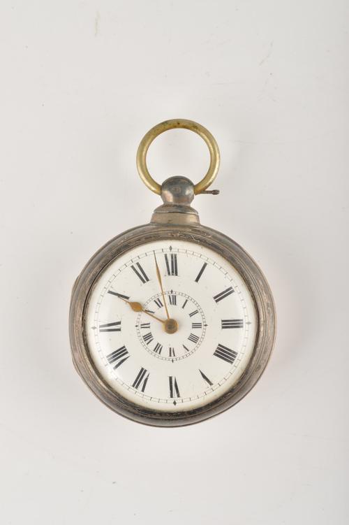 A GEORGE III SILVER PAIR CASED, KEY WIND, OPENFACED GENTLEMAN'S POCKET WATCH
