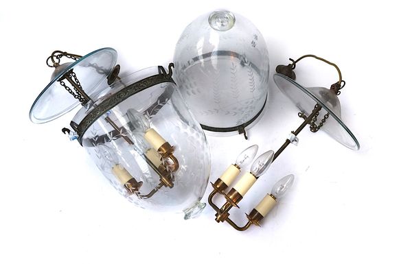 A SET OF THREE CUT-GLASS HUNDI HANGING LAMPS (3)