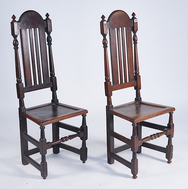 A PAIR OF 17TH CENTURY OAK HIGH BACK SIDE CHAIRS (2)