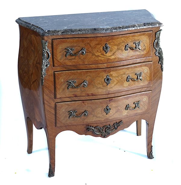 A LOUIS XV STYLE MARBLE TOPPED GILT-METAL MOUNTED MARQUETRY INLAID KINGWOOD COMMODE