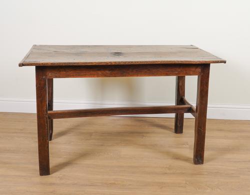 AN 18TH CENTURY OAK KITCHEN TABLE