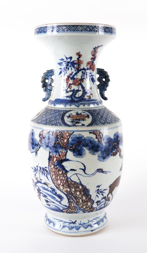 A CHINESE PORCELAIN TWO-HANDLED VASE