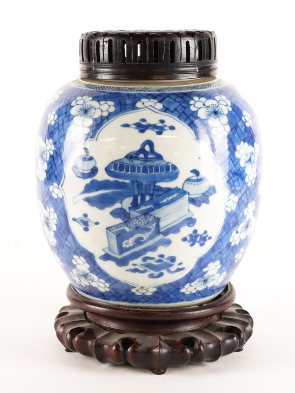 A CHINESE BLUE AND WHITE GINGER JAR