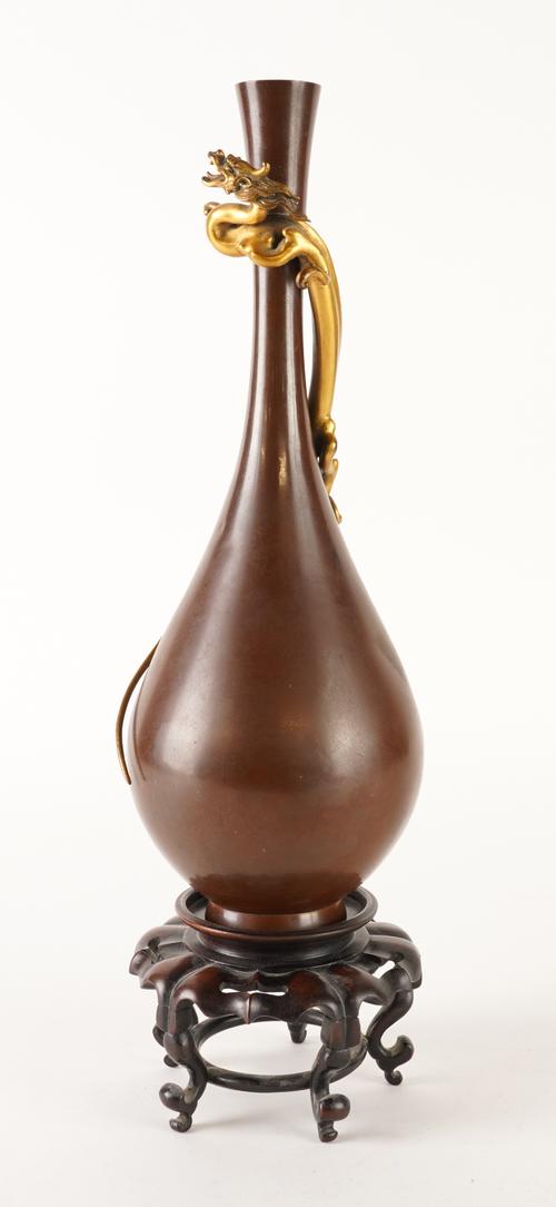 A JAPANESE BRONZE VASE