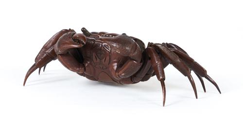 A JAPANESE BRONZE ARTICULATED MODEL OF A CRAB