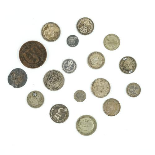 A VICTORIA OLD HEAD MAUNDY SET 1900 (18)