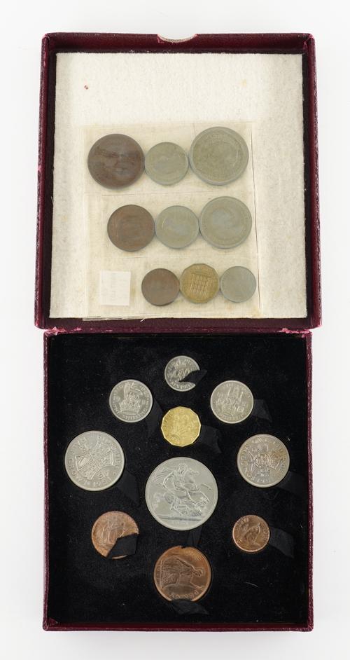 A GEORGE VI FESTIVAL OF BRITAIN 1951 TEN COIN SPECIMEN SET AND ANOTHER SET (2)
