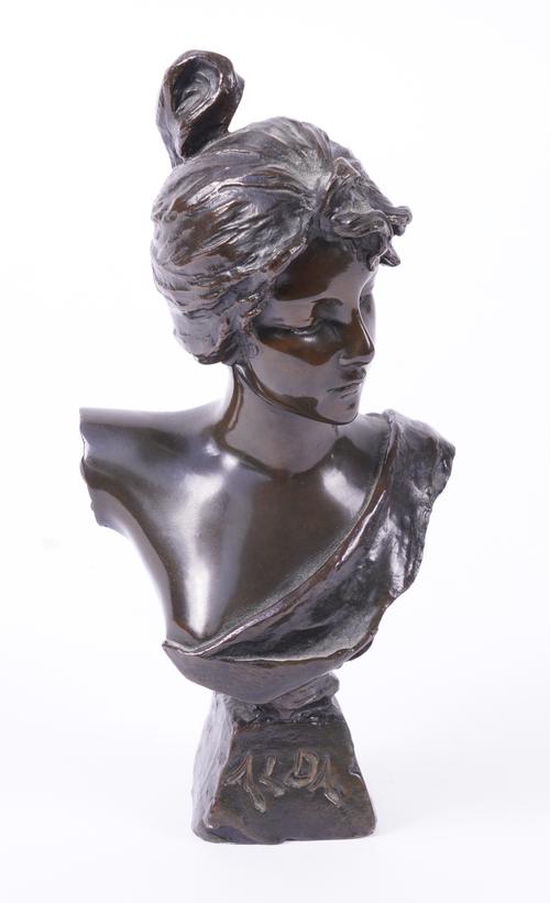 AFTER A MODEL BY EMMANUEL VILLANIS (FRENCH 1858-1914): A FRENCH BRONZE CAST BUST OF A LADY ENTITLED ‘ALDA’