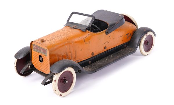 AN ORANGE TIN PLATE VINTAGE TOURER MODELLED AS A 'STUTZ BEARCAT'