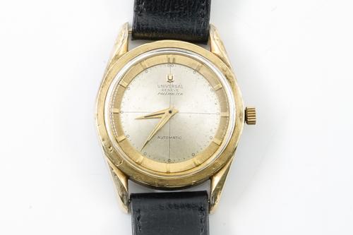 A UNIVERSAL GENEVE POLEROUTER AUTOMATIC GENTLEMAN'S WRISTWATCH