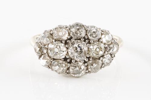 A VICTORIAN DIAMOND CLUSTER RING