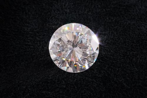 A 3.10 CARAT DIAMOND WITH RING MOUNT