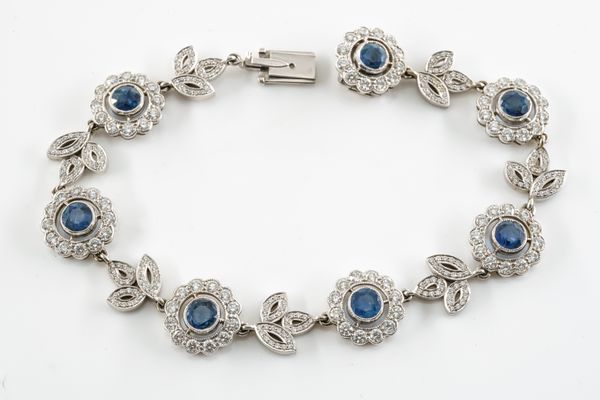 A DIAMOND AND SAPPHIRE BRACELET