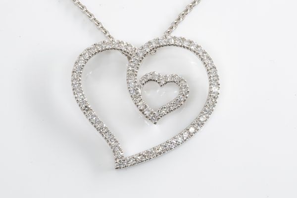 A ROBERTO COIN DIAMOND HEART PENDANT