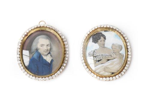 Portrait miniature of a gentleman (2)