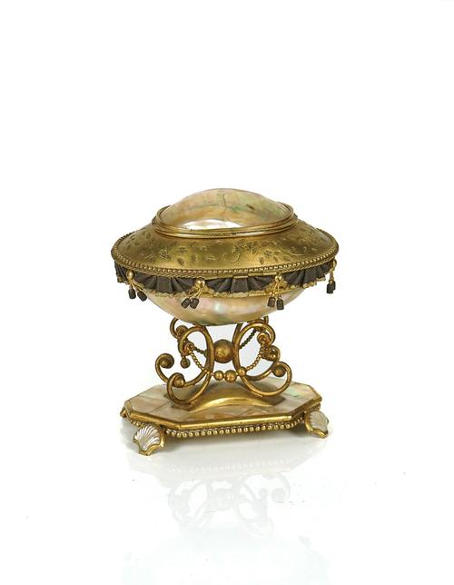 A FRENCH GILT-METAL MOUNTED ABALONE SHELL SEWING NECESSAIRE