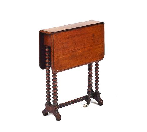 A VICTORIAN MAHOGANY SUTHERLAND TABLE