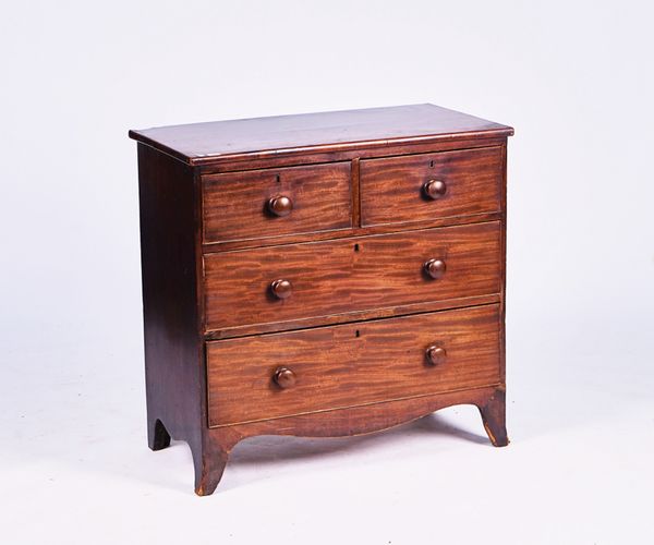 A GEORGE III MAHOGANY CHEST