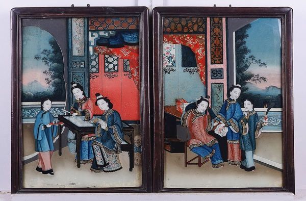 A PAIR OF CHINESE REVERSE GLASS PAINTINGS