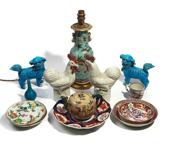 A GROUP OF CHINESE AND JAPANESE CERAMICS