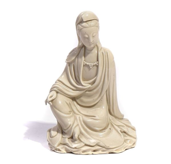 A CHINESE BLANC DE CHINE FIGURE OF GUANYIN