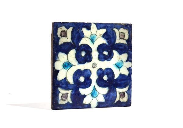 A DAMASCUS POTTERY TILE