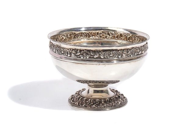 A SILVER FRUIT BOWL