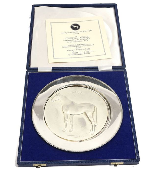 A LIMITED EDITION SILVER COMMEMORATIVE RACEHORSE TRAY