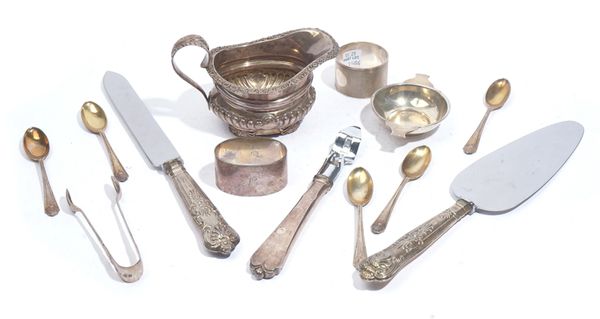 A GROUP OF SILVER AND SILVER MOUNTED WARES (13)