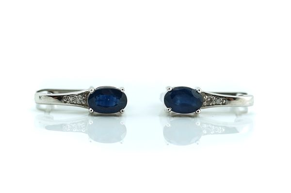 A PAIR OF WHITE GOLD, SAPPHIRE AND DIAMOND EARRINGS