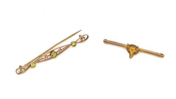TWO GOLD BROOCHES (2)