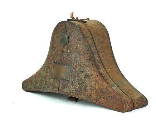A BRITISH ROYAL NAVY BICORN HAT WITH ORIGINAL TIN TRUNK