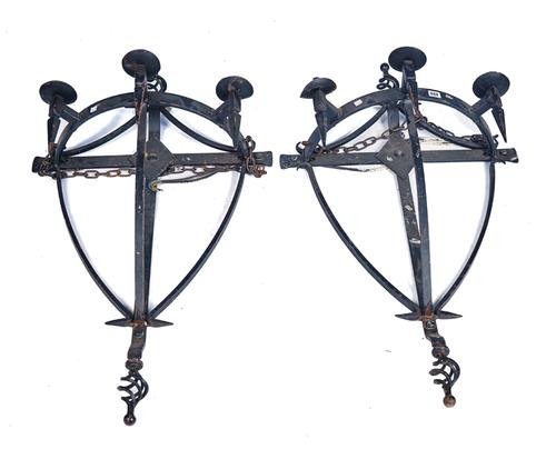 A PAIR OF WROUGHT IRON GOTHIC-STYLE WALL LIGHTS (2)