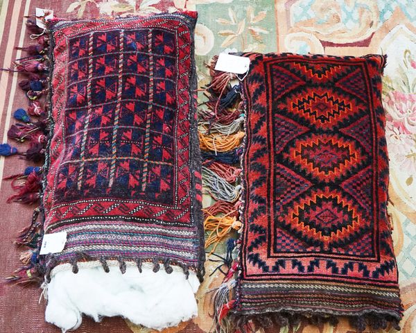 A BELUCHISTAN BAG (2)