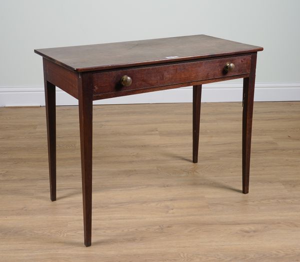 A GEORGE III OAK SINGLE DRAWER SIDE TABLE