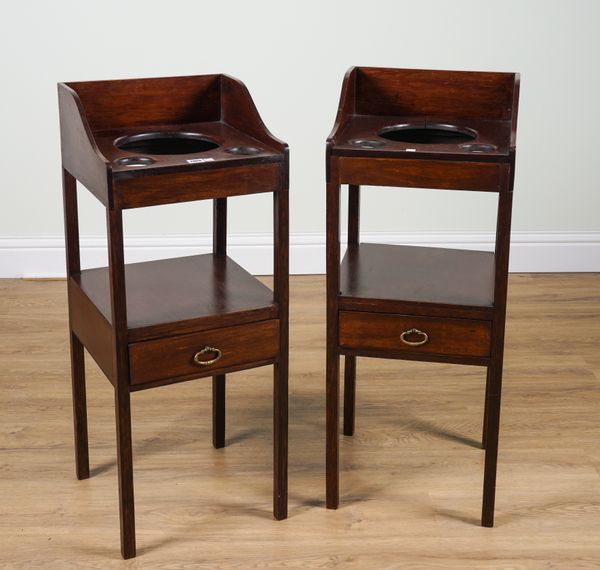 A PAIR OF MAHOGANY SINGLE DRAWER WASHSTANDS (2)