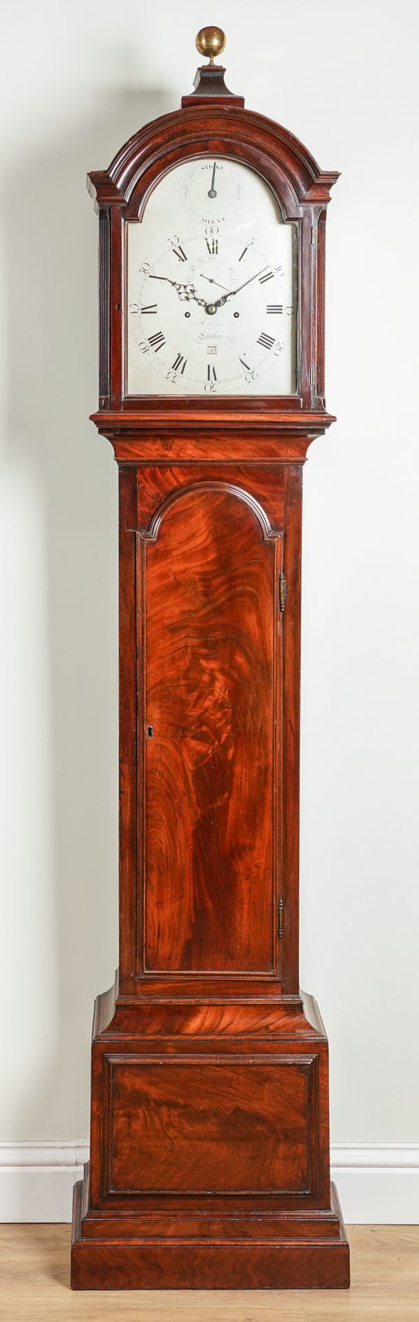 A FINE GEORGE III MAHOGANY LONGCASE CLOCK