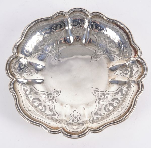 A RUSSIAN SILVER DISH