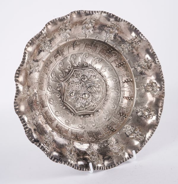 A VICTORIAN SILVER BOWL