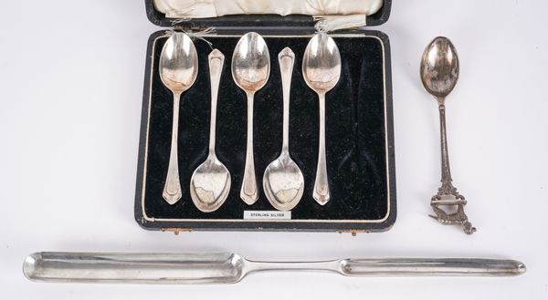 A SCOTTISH SILVER MARROW SCOOP AND FURTHER SPOONS (7)