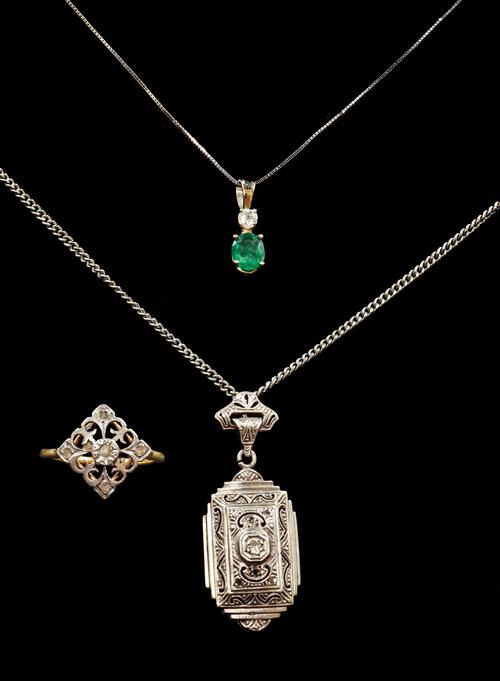 AN EMERALD AND DIAMOND PENDANT AND OTHERS (5)