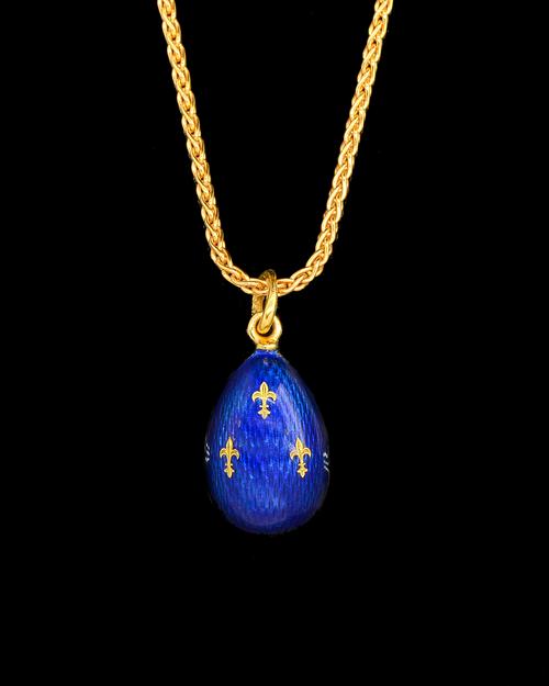 A FABERGE EGG PENDANT AND CHAIN (2)
