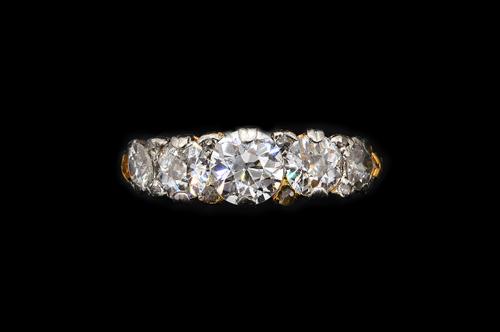 A VICTORIAN DIAMOND FIVE STONE RING