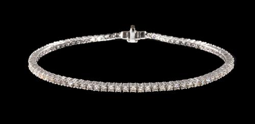 A DIAMOND LINE BRACELET